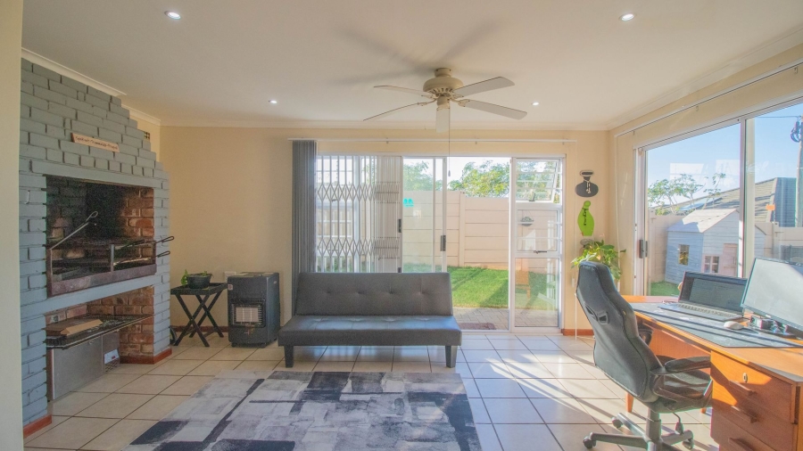 2 Bedroom Property for Sale in Gonubie Eastern Cape